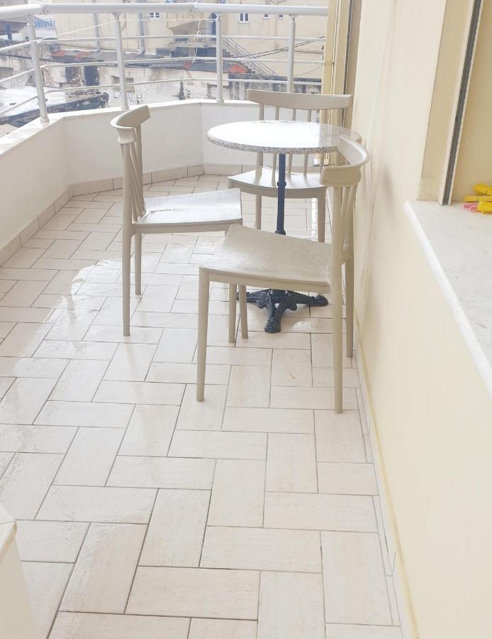 Central Apartament Himare Exterior photo