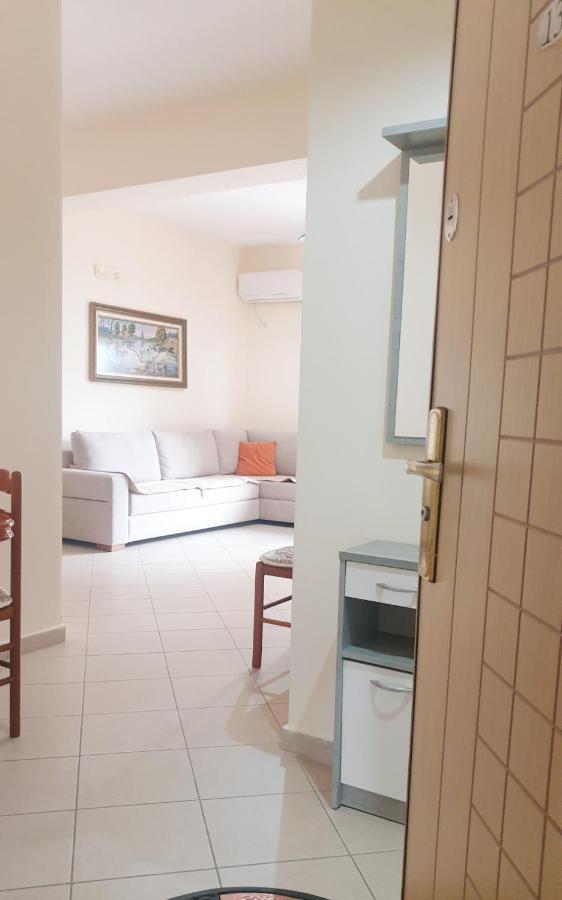 Central Apartament Himare Exterior photo